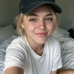 Josie, AI character on Secrets AI