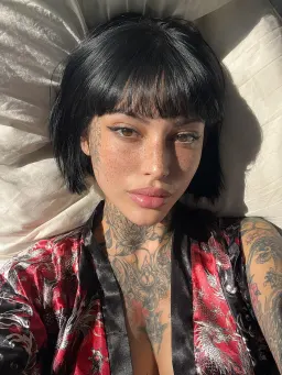 Yara, AI character on Secrets AI